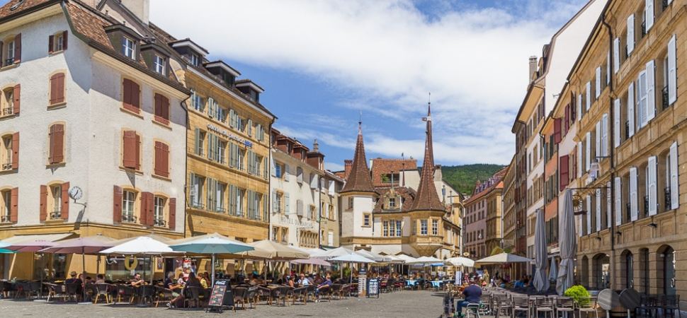 Schlendern Sie durch das historische Zentrum von Neuchâtel